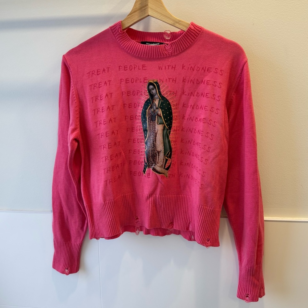 Desigual distressed Madonna sweater - barely worn - M